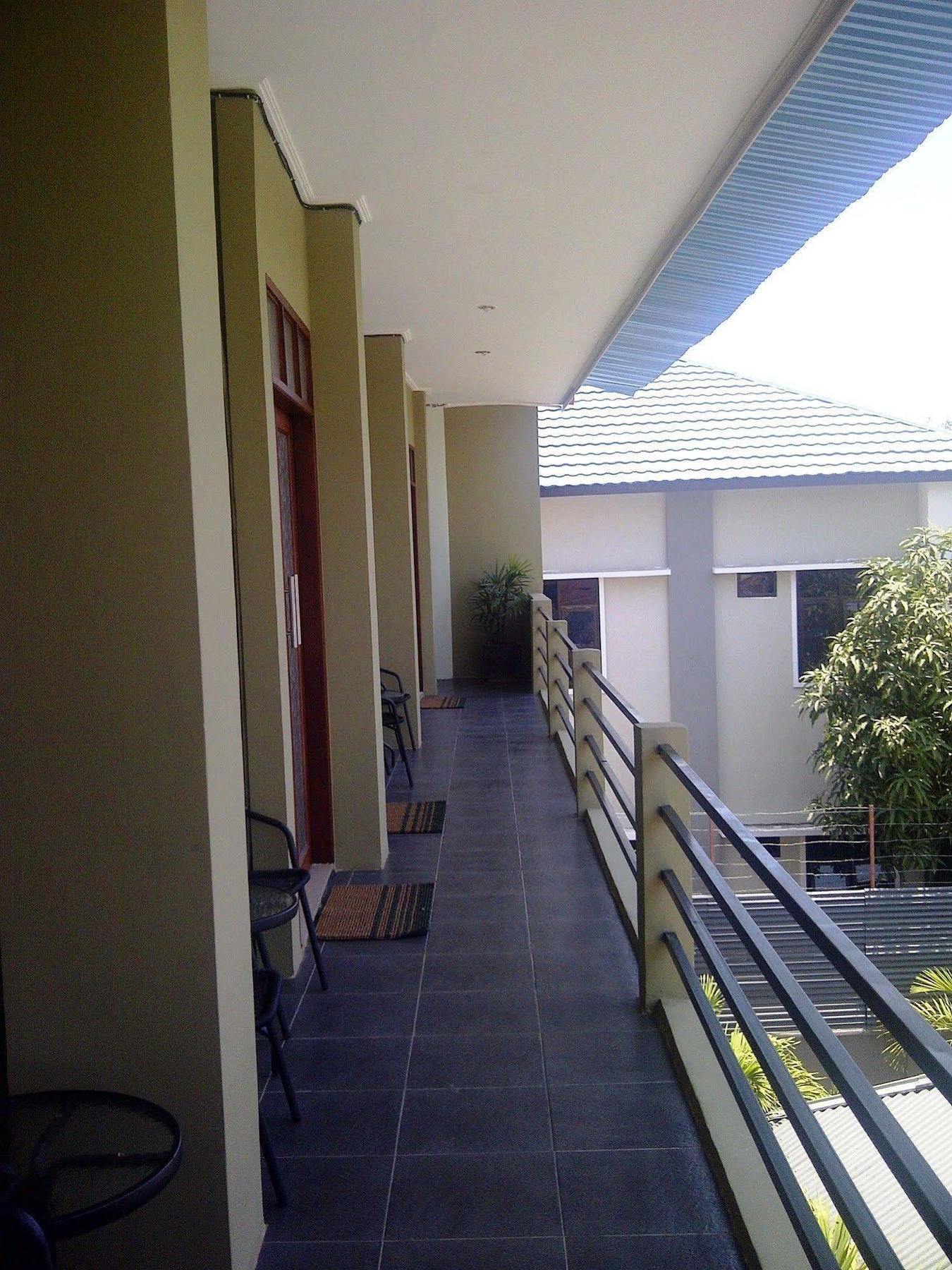Makassar Breeze Place Residence Dış mekan fotoğraf